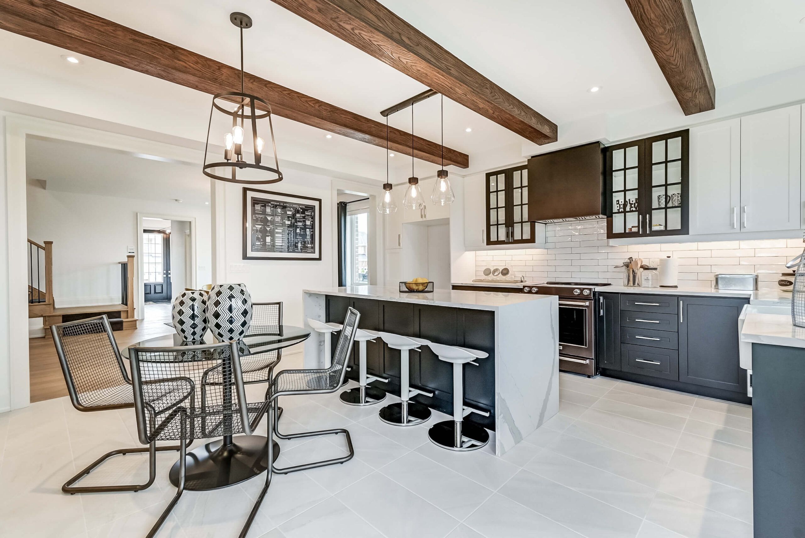 The Growing Trend of Utilizing Insert Style Range Hoods in Kitchen Design