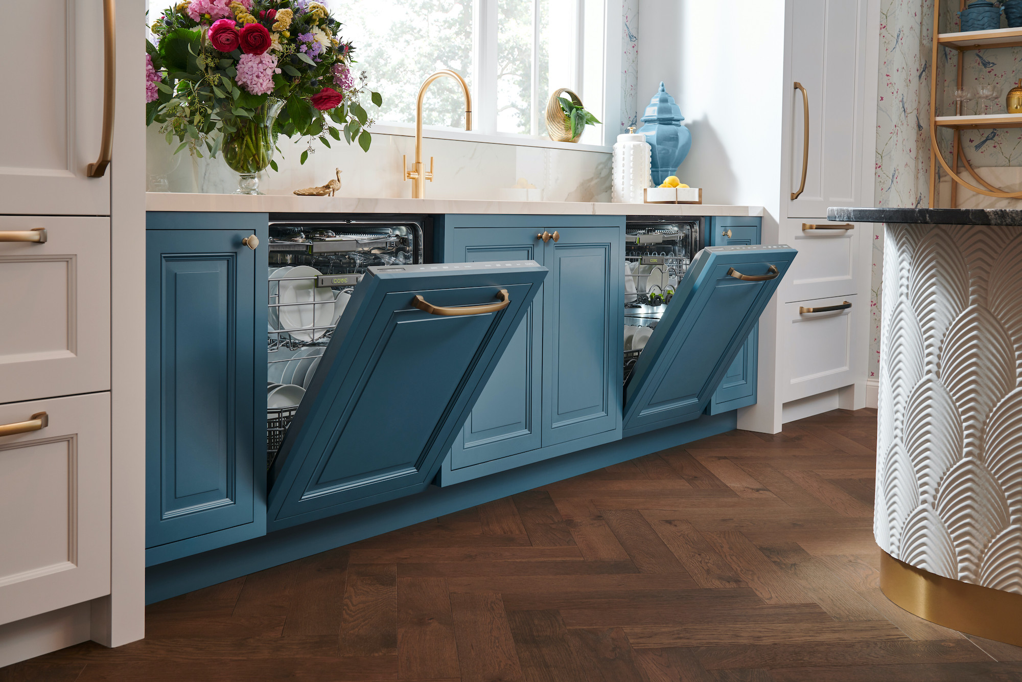 Cyclone panel ready dishwasher