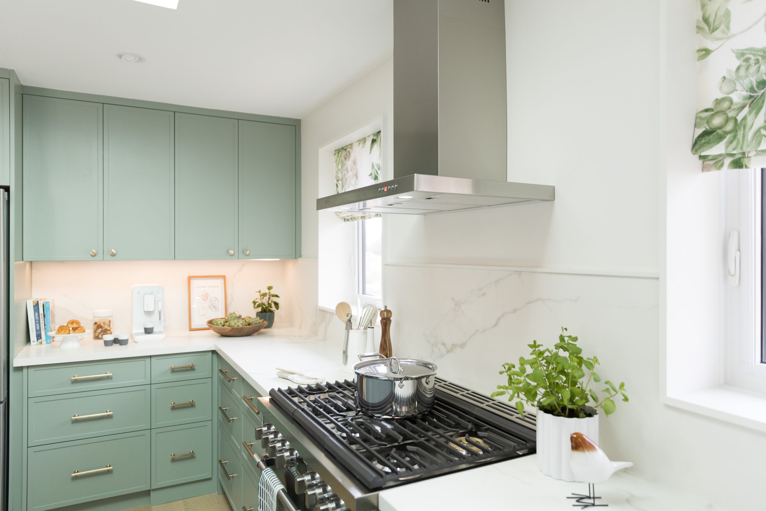 See Cyclone Range Hoods in action during a stunning Love It or List It kitchen renovation. Watch the premiere May 25 at 9PM on the Home Channel.